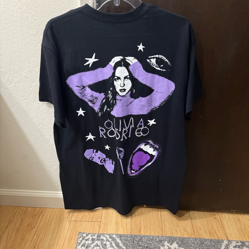 New Olivia Rodrigo Black T-Shirt with Purple Graphic